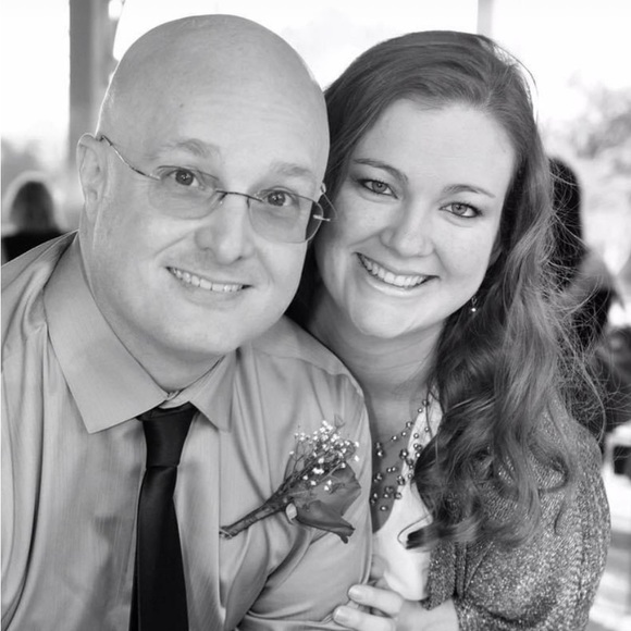 Meet your Poshers, Stacy & Marty - Picture 1 of 1